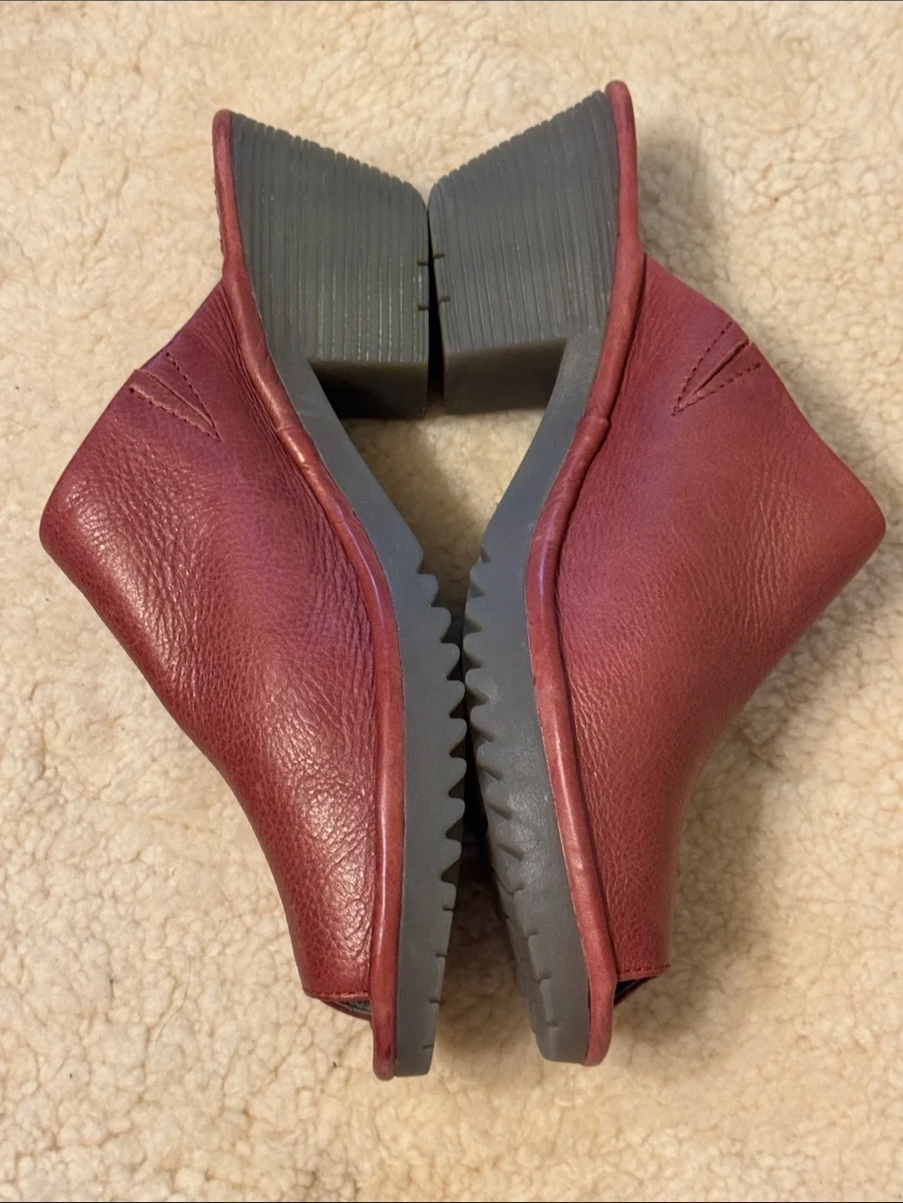 Fly London Red Leather Open-Toe Slide Mules